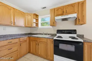 5250 Business Drive, Newport, NC 28570 – photo 22: 31-web-or-mls-IMG_6274