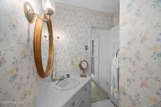 103 Camelia Drive, Washington, NC 27889 – photo 16: 16-web-or-mls-BLS_0024