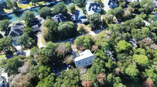 138 Loblolly Drive, Pine Knoll Shores, NC 28512 – photo 10: dji_fly_20251104_232812_21_1762272597614