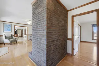 215 Bayshore Drive, Elizabeth City, NC 27909 — 3-bedroom home in Brickhouse Point, Elizabeth City, NC, photo 16 of 68: Fireplace