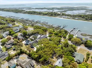 2205 Front Street, Beaufort, NC 28516 – photo 24: 24-web-or-mls-2205 Front St 024