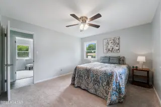 2614 Country Club Road, Jacksonville, NC 28546 – photo 20: Master Bedroom