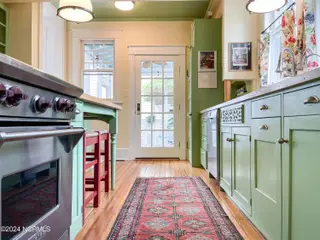 1801 Chestnut Street, Wilmington, NC 28405 – photo 10: Kitchen