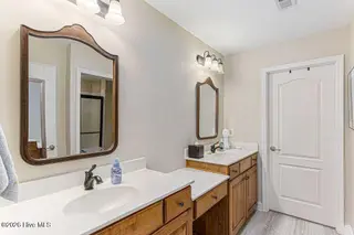 103 W Chelsea Court, Southern Pines, NC 28387 – photo 20: Master Bath