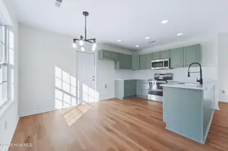 20 S Shelby Road, Southport, NC 28461 — 3-bedroom home in Boiling Spring Lakes, Southport, NC, photo 9 of 30
