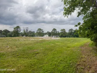 1203 34 Petite Terre Court, New Bern, NC 28560 – photo 2: 20250508_153255b