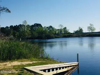 210 55 Shoreview Drive, New Bern, NC 28562 – photo 12: BCHkayaklaunch