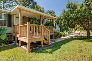 2981 Robin Drive SW, Shallotte, NC 28470 — 3-bedroom manufactured home in Shell Point, Shallotte, NC, photo 2 of 29: 2981RobinEdit-4