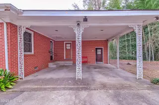 100 S Pineview Avenue, Goldsboro, NC 27530 – photo 2: Carport