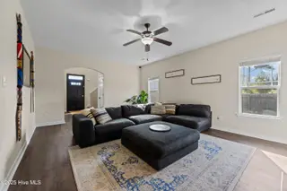 607 Coral Reef Court, Sneads Ferry, NC 28460 — 5-bedroom home in Bridgeport, Sneads Ferry, NC, photo 18 of 65: 33-print-_RAD6689