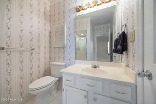 42 Barnes Street, Greenville, NC 27858 – photo 19: 16-web-or-mls-IMG_0022