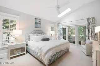 17 Sabal Palm Trail, Bald Head Island, NC 28461 — 5-bedroom home in BHI (Bald Head Island), Bald Head Island, NC, photo 21 of 42: images-24
