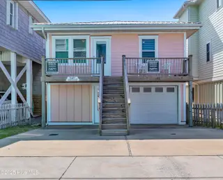 107 Carolina Beach Avenue S, Carolina Beach, NC 28428 – photo 5: 02 - Exterior