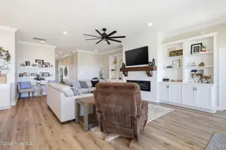 135 Gallants Point Road, Beaufort, NC 28516 – photo 20: Great Room