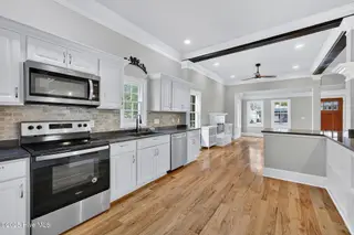 710 Grace Street, Wilmington, NC 28401 – photo 14: 710GraceStreet-19