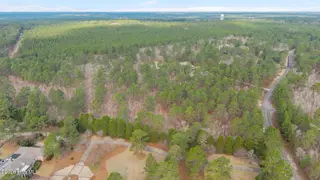 825 Lake Dornoch Drive, Pinehurst, NC 28374 – photo 6: 7-web-or-mls-DJI_20260310095330_0182_D