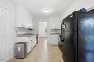 210 Nottingham Drive, Havelock, NC 28532 – photo 14: 15-web-or-mls-DSC_3333