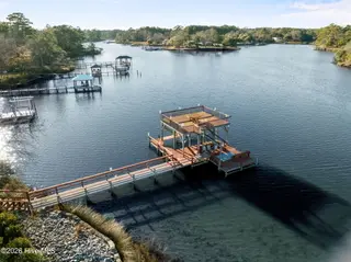 459 Chadwick Shores Drive, Sneads Ferry, NC 28460 – photo 22: 22-web-or-mls-22-print-20_1 copy