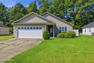 172 Oakley Drive, New Bern, NC 28560 – photo 1: 172 Oakley Drive, New Bern, NC 28560