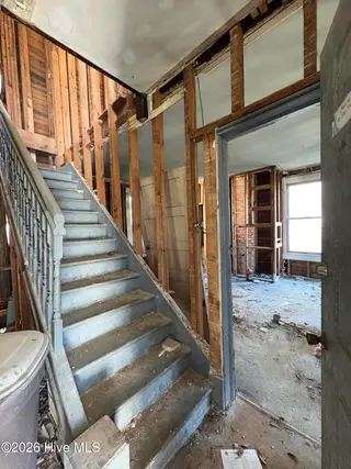 208 W Burgess Street, Elizabeth City, NC 27909 – photo 3: IMG_4863 (1)