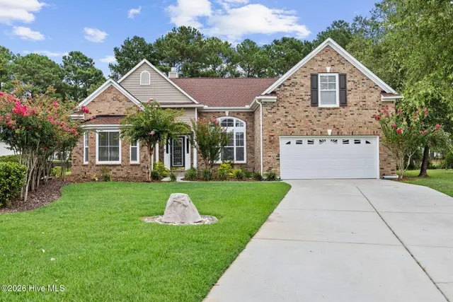 696 Donmovin Court NW, Calabash, NC 28467
