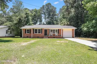 500 Lakewood Drive, Jacksonville, NC 28546 – photo 4