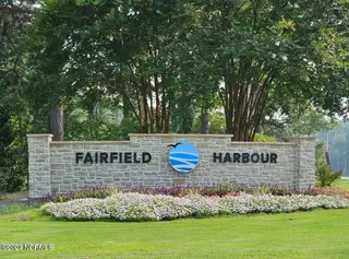 2129 Caracara Drive, New Bern, NC 28560 – photo 2: FFH sign