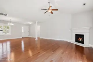 348 Rose Bud Lane, Holly Ridge, NC 28445 – photo 10: Living Room