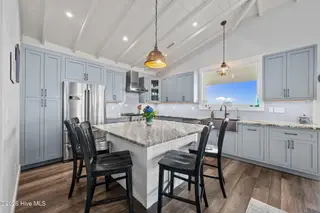 1207 S Topsail Drive, Surf City, NC 28445 – photo 14: 29-web-or-mls-_RAD4325