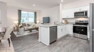 230 Maddox Drive, Aberdeen, NC 28315 – photo 5: Kitchen