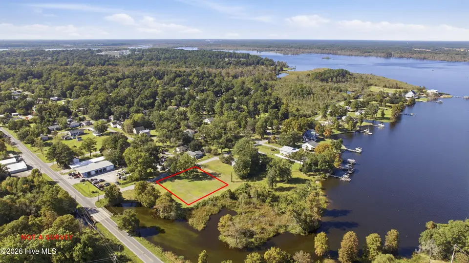 109 1 Beech Street, New Bern, NC 28560 – photo 1 of 19: Aerial View