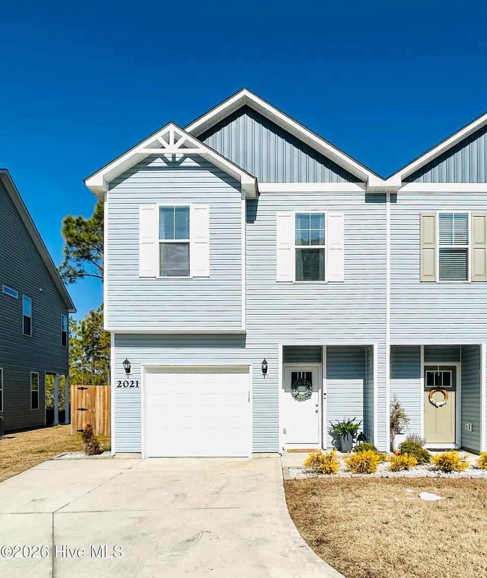 2021 Folkstone Woods Lane, Holly Ridge, NC 28445 – photo 1 of 39: Front of House