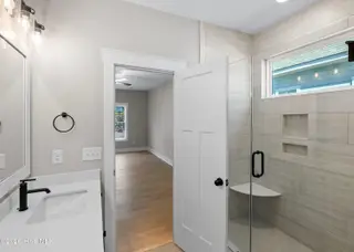 161 Twining Rose Lane, Holly Ridge, NC 28445 – photo 17: primary bathroom
