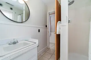 503 W Bogue Boulevard, Atlantic Beach, NC 28512 – photo 20: Principal Suite Bath View