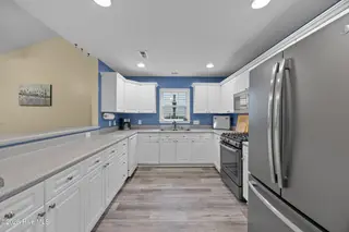 8836 Plantation Landing Drive, Wilmington, NC 28411 – photo 9: 13_kitchen