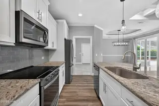 8450 Oak Abbey Trail NE, Leland, NC 28451 — 3-bedroom townhome in Compass Pointe, Leland, NC, photo 11 of 37