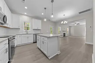 509 Watauga Lane 544, Aberdeen, NC 28315 – photo 9: 11-web-or-mls-707A8299