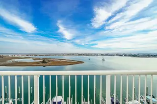 100 Olde Towne Yacht Club Drive 512, Beaufort, NC 28516 – photo 12: Great views from porch
