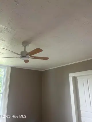 414 N Center Street, Mount Olive, NC 28365 – photo 17: IMG_2141