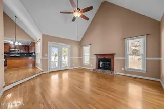 627 Winterfield Drive, Winterville, NC 28590 – photo 14: 18-web-or-mls-LHV_8996