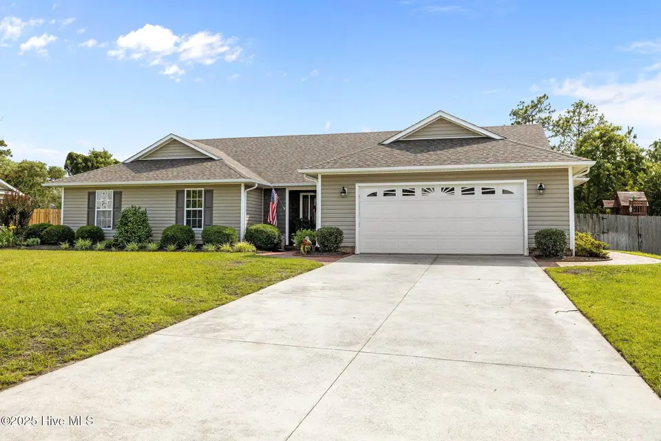 111 Tifton Circle, Cape Carteret, NC 28584 – photo 1 of 57: 111 Tifton Circle