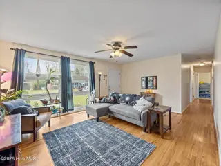 706 Vernon Drive, Jacksonville, NC 28540 – photo 4: 7-web-or-mls-706 Vernon Dr. 9