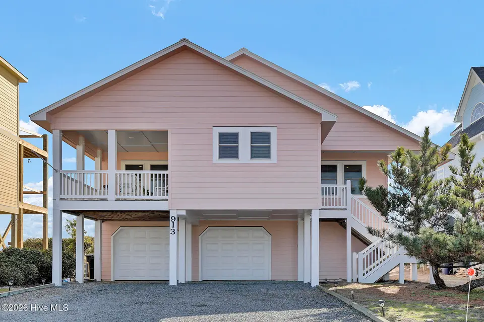 913 N Anderson Boulevard, Topsail Beach, NC 28445 – photo 1 of 55: 6G8A4024