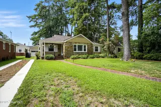 1203 W Church Street, Elizabeth City, NC 27909 – photo 2: 2_002_dsc04475
