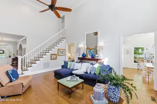 8901 New Forest Drive, Wilmington, NC 28411 — 4-bedroom home in Plantation Landing, Wilmington, NC, photo 17 of 45: 017_8901_new_forest_drive-10_43
