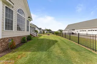 110 Lands End Drive, Elizabeth City, NC 27909 – photo 13: 16-web-or-mls-_Y9A4397
