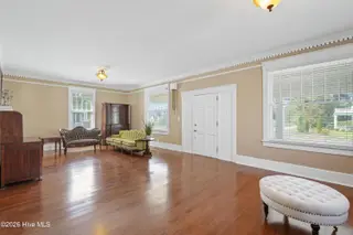 500 W Main Street, Mount Olive, NC 28365 – photo 23: IMG_1142