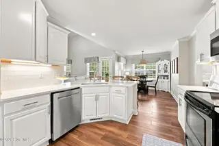 3161 Juniper Branch Drive, Grimesland, NC 27837 – photo 17: 29-web-or-mls-IMG_6269-edit