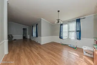 210 Creek Bank Drive, New Bern, NC 28560 — 3-bedroom manufactured home in Creekwater Haven, New Bern, NC, photo 18 of 58: DiningRoom