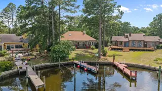 6002 Gondolier Drive, New Bern, NC 28560 – photo 1: Waterfront